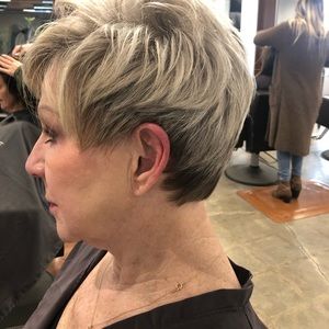 Meet your Posher, Sharry